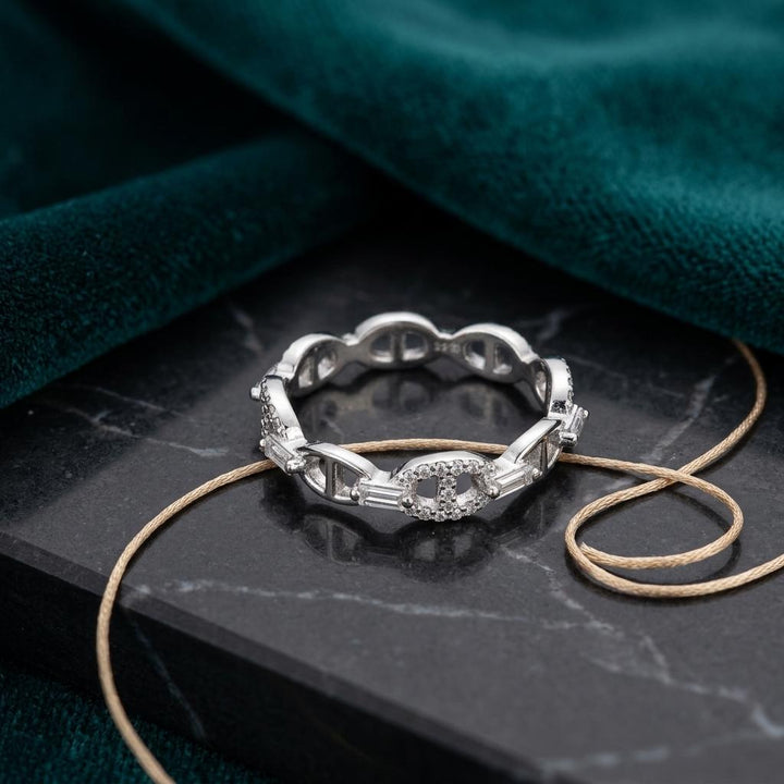 Anchor Pavé Baguette Band
